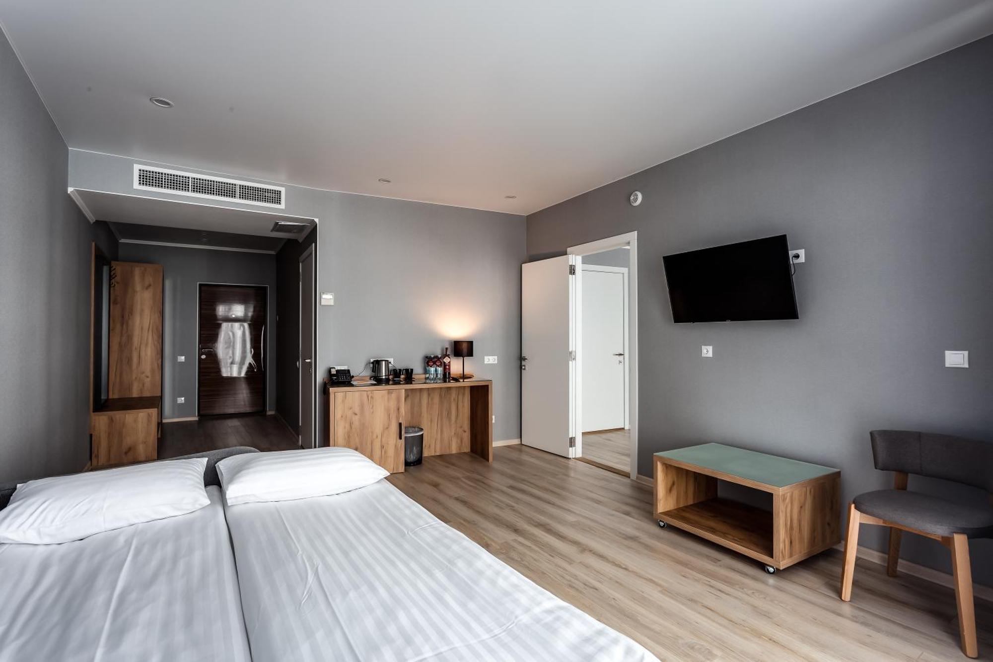 Hotel Optima Collection Miramar Czarnomorsk Zewnętrze zdjęcie