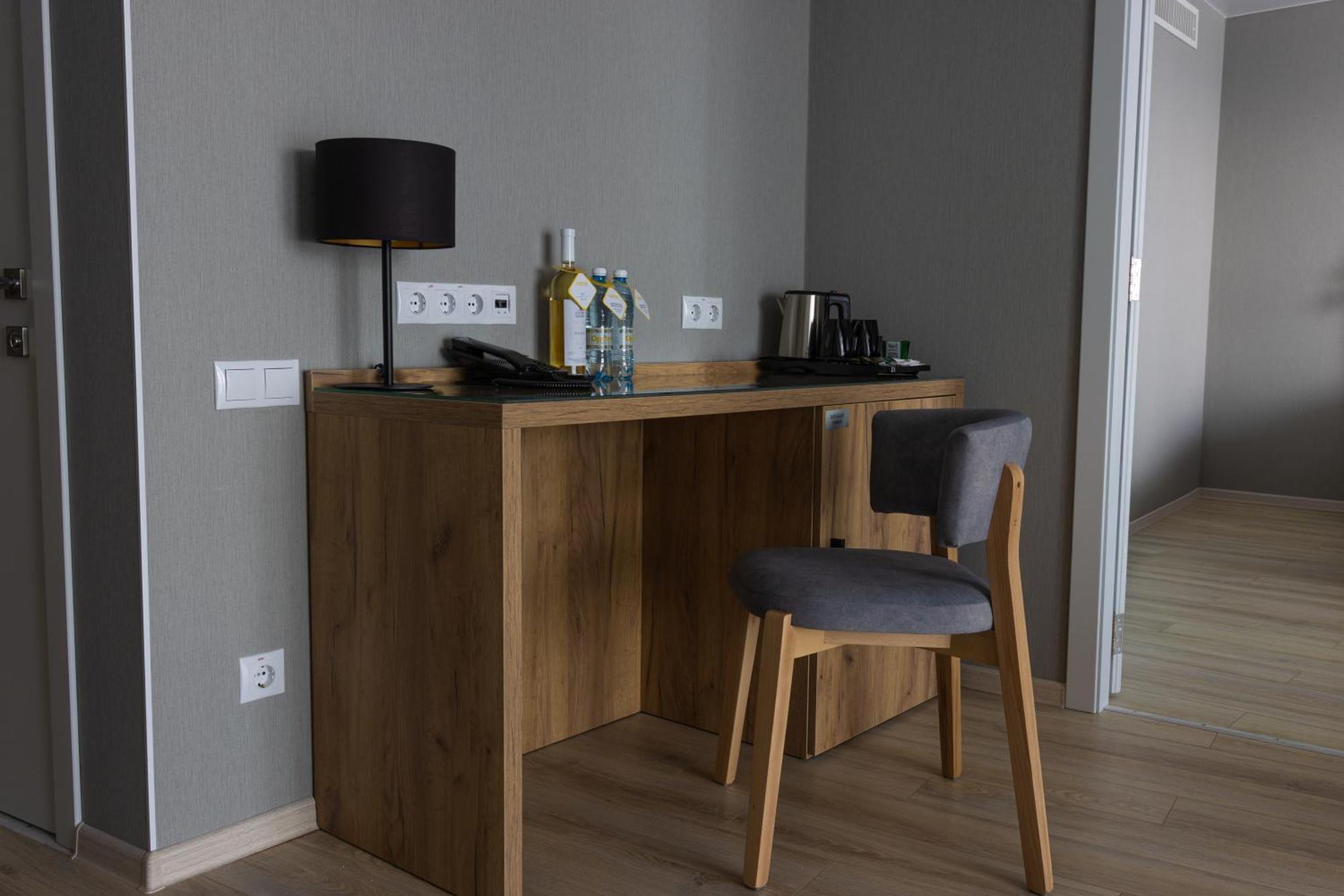 Hotel Optima Collection Miramar Czarnomorsk Zewnętrze zdjęcie